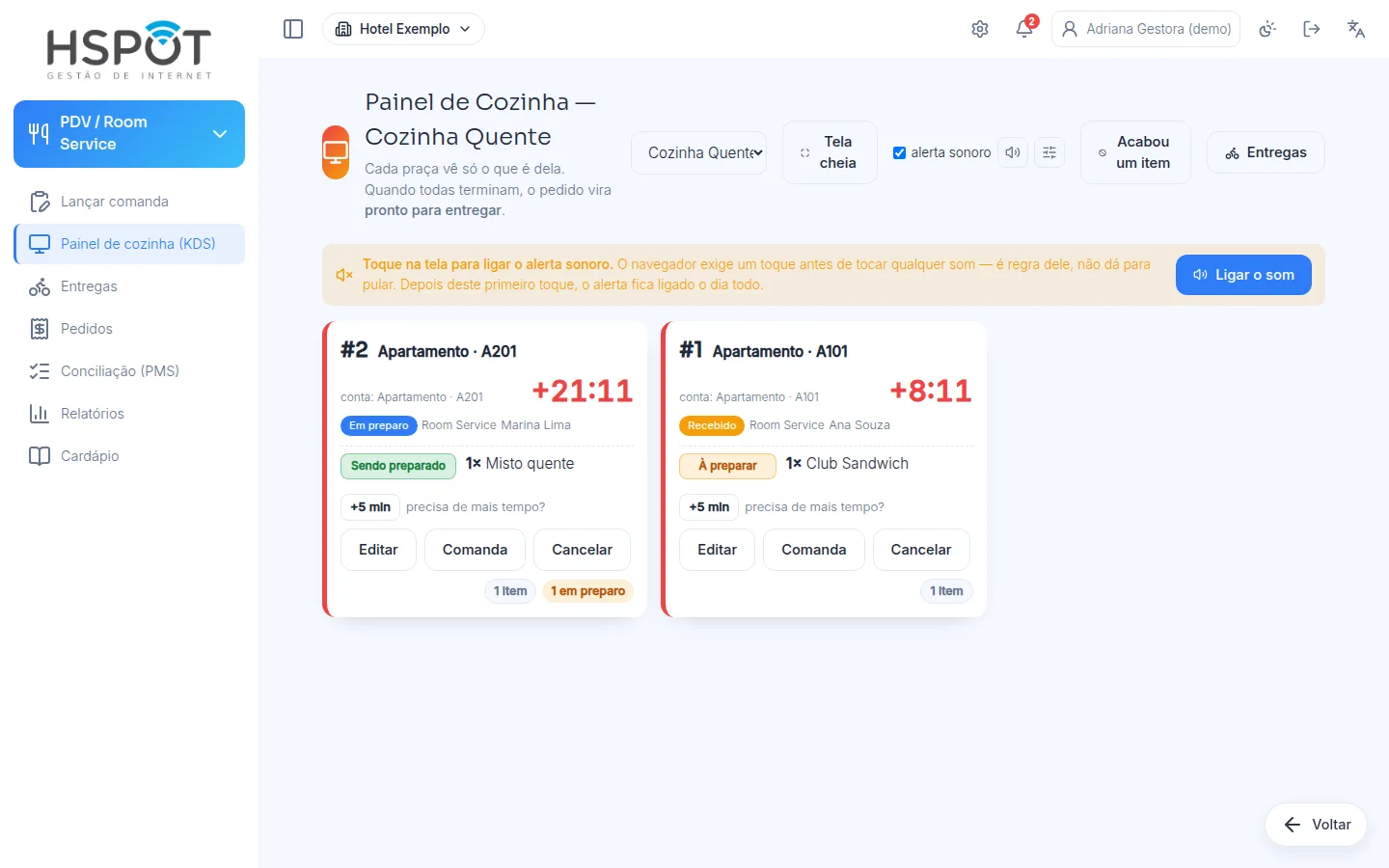 Painel de cozinha (KDS) do HSPOT com os pedidos por praça e relógio de preparo
